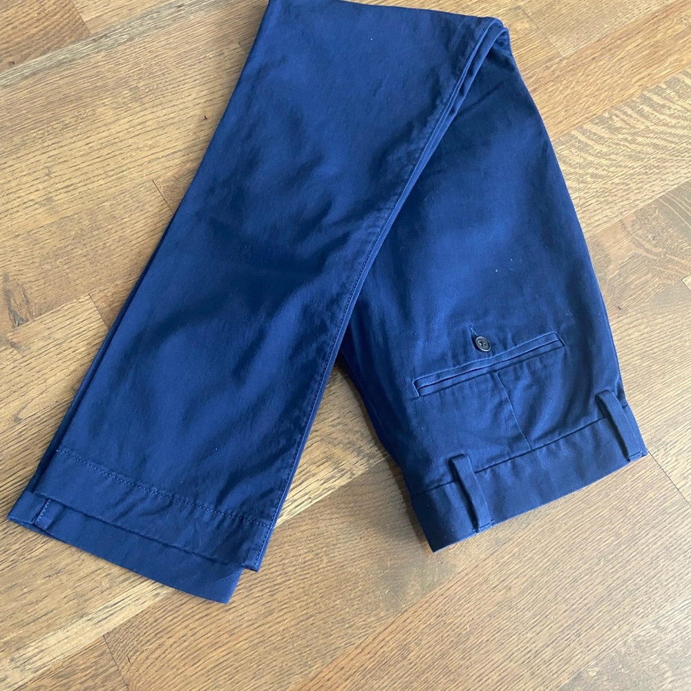 GAP Men's Navy Chinos Slim